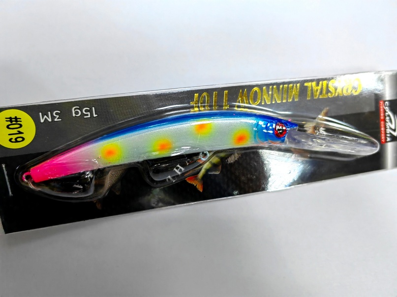 Columbia Crystal Minnow 110 F (#D019)